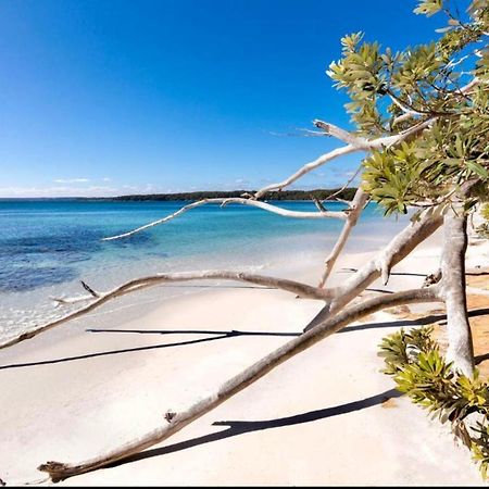 The Husky House Or Little Husky Studio Suite Huskisson Bagian luar foto